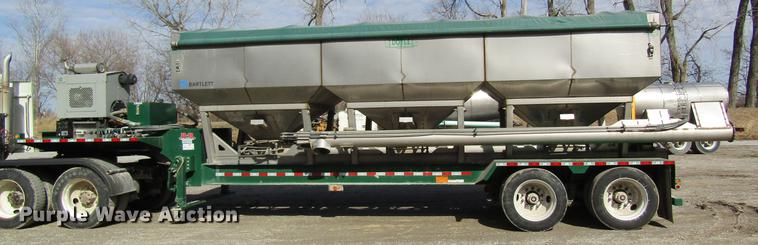 image for item DC4494 2017 Doyle dry fertilizer tender trailer