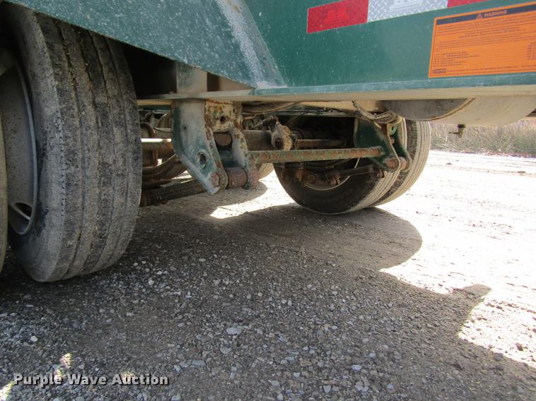 image for item DC4494 2017 Doyle dry fertilizer tender trailer