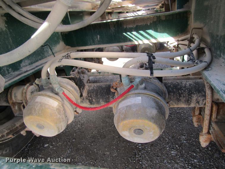 image for item DC4494 2017 Doyle dry fertilizer tender trailer