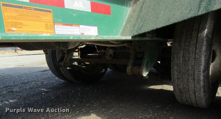 image for item DC4494 2017 Doyle dry fertilizer tender trailer