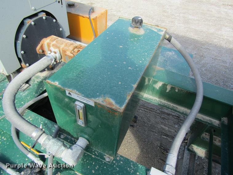 image for item DC4494 2017 Doyle dry fertilizer tender trailer