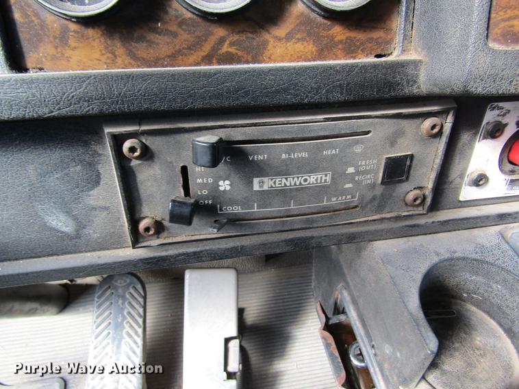 image for item DC4495 1994 Kenworth T600 nurse tank truck