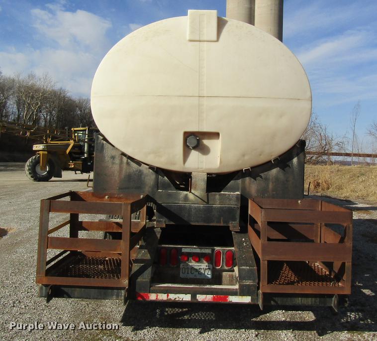 image for item DC4496 2000 Kent's Pit Stop nurse tank tender trailer