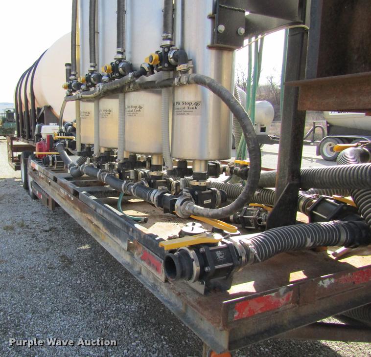 image for item DC4496 2000 Kent's Pit Stop nurse tank tender trailer