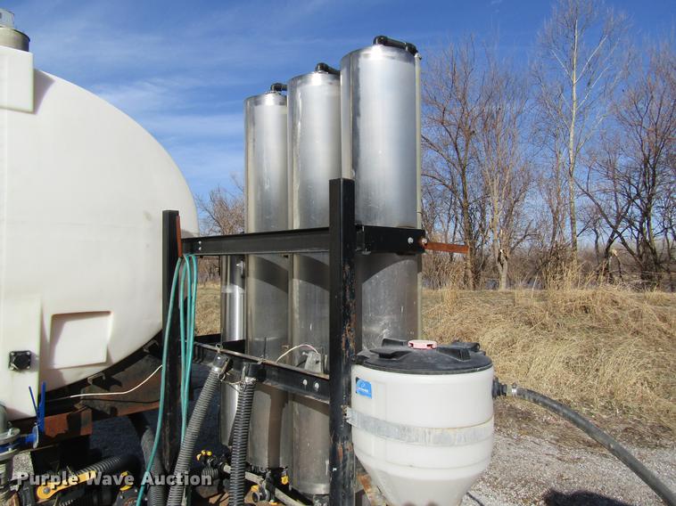 image for item DC4496 2000 Kent's Pit Stop nurse tank tender trailer