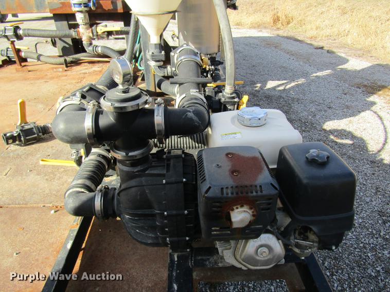 image for item DC4496 2000 Kent's Pit Stop nurse tank tender trailer