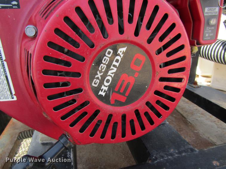 image for item DC4496 2000 Kent's Pit Stop nurse tank tender trailer