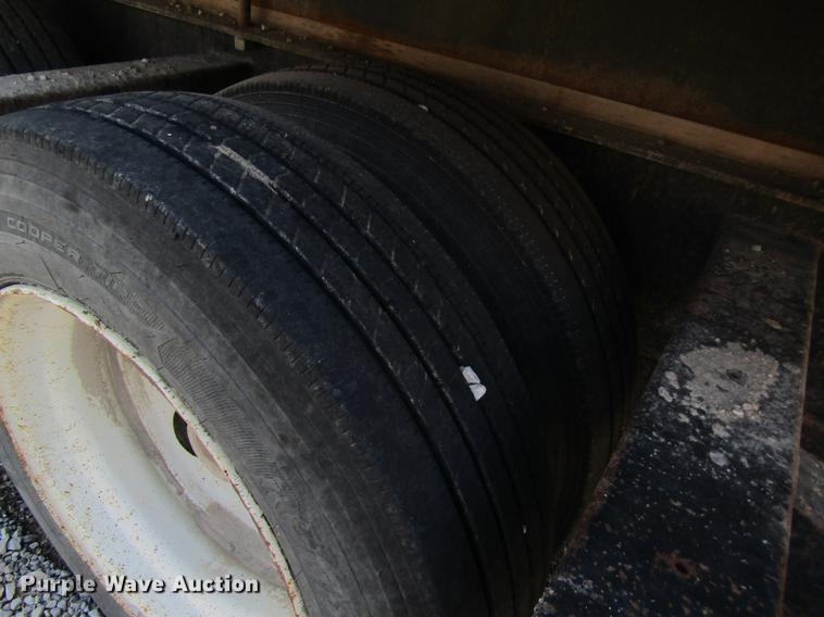 image for item DC4496 2000 Kent's Pit Stop nurse tank tender trailer