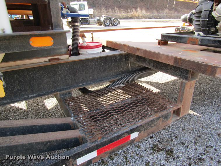 image for item DC4496 2000 Kent's Pit Stop nurse tank tender trailer