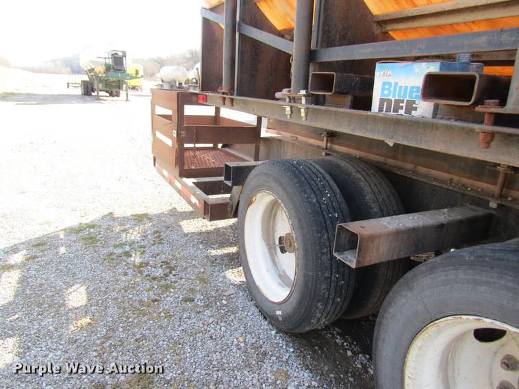 image for item DC4496 2000 Kent's Pit Stop nurse tank tender trailer