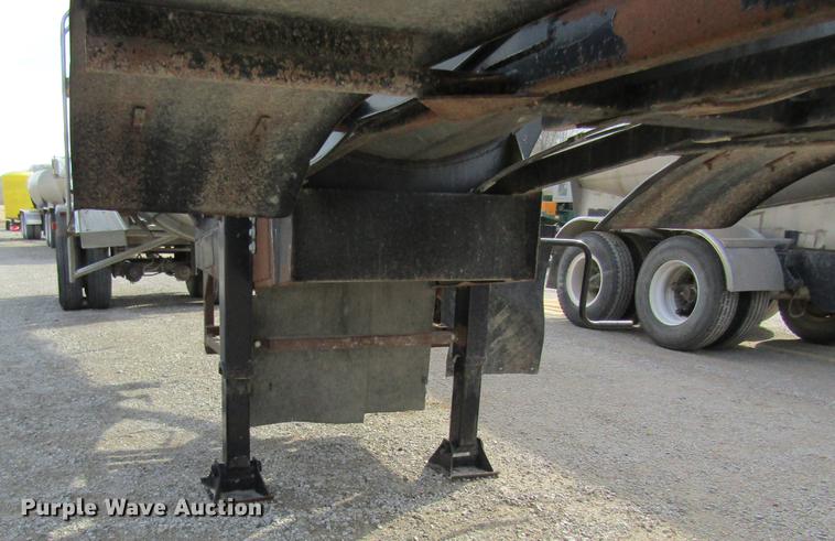 image for item DC4497 1976 Polar tank trailer