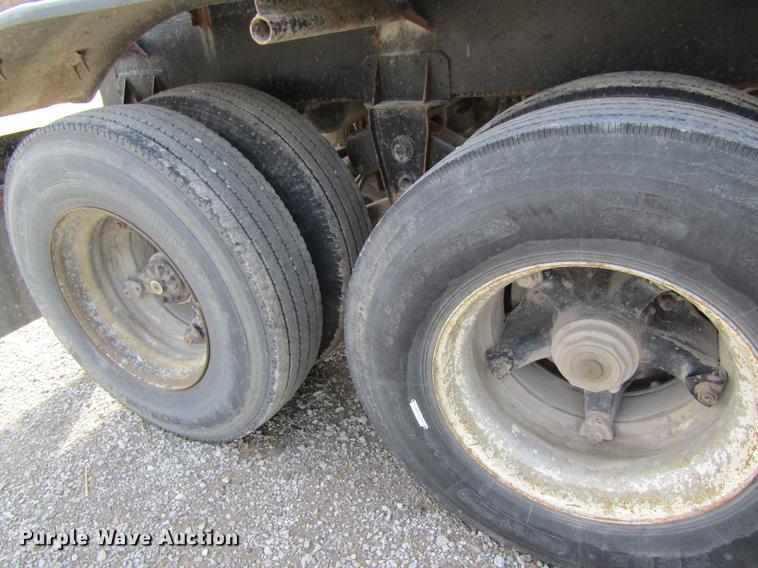 image for item DC4497 1976 Polar tank trailer