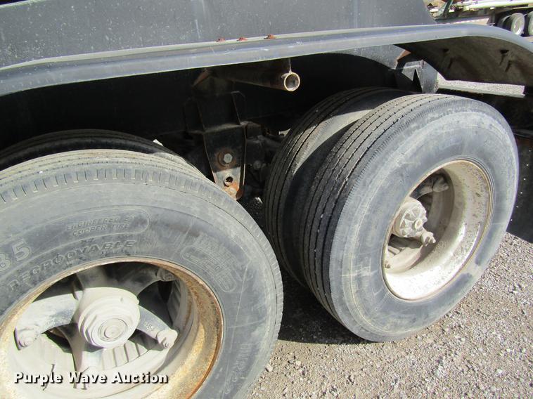 image for item DC4497 1976 Polar tank trailer