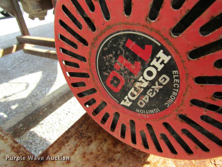 image for item DC4497 1976 Polar tank trailer