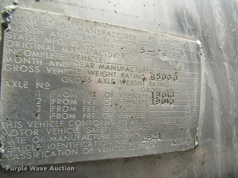 image for item DC4497 1976 Polar tank trailer