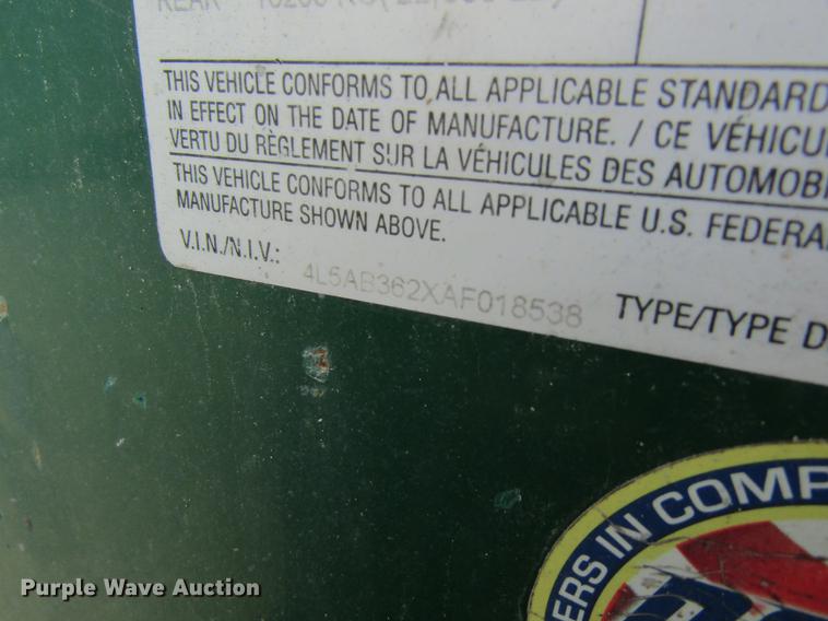 image for item DC4498 2010 Doyle dry fertilizer tender trailer