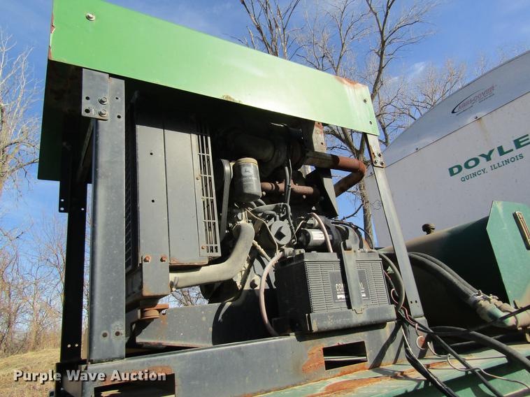 image for item DC4498 2010 Doyle dry fertilizer tender trailer