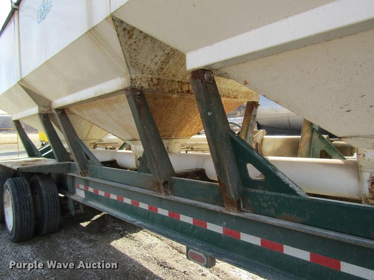 image for item DC4498 2010 Doyle dry fertilizer tender trailer