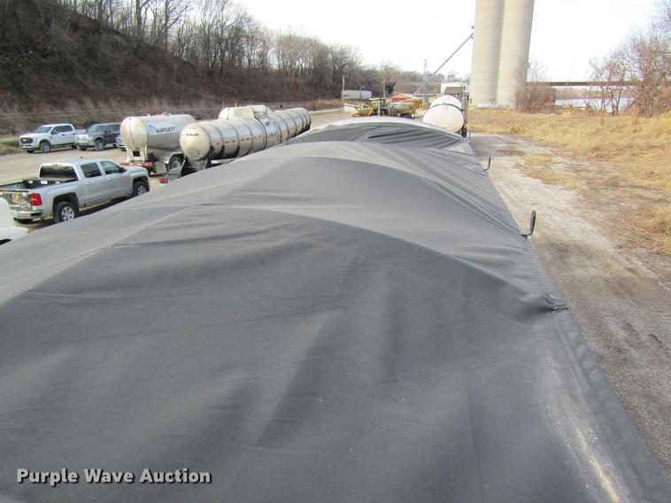 image for item DC4498 2010 Doyle dry fertilizer tender trailer