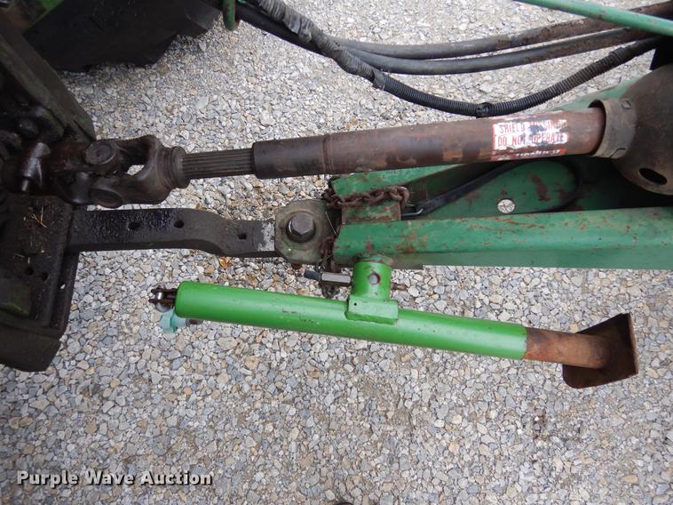 image for item DC5974 1988 John Deere 430 round baler