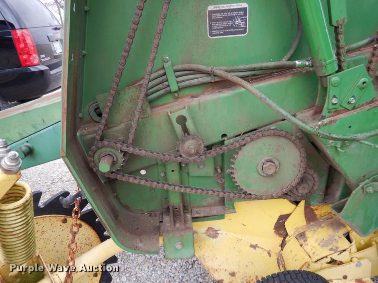 image for item DC5974 1988 John Deere 430 round baler