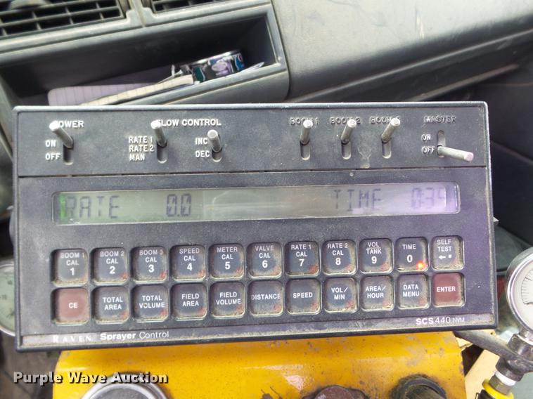 image for item DC7388 1997 GMC C7500 applicator truck