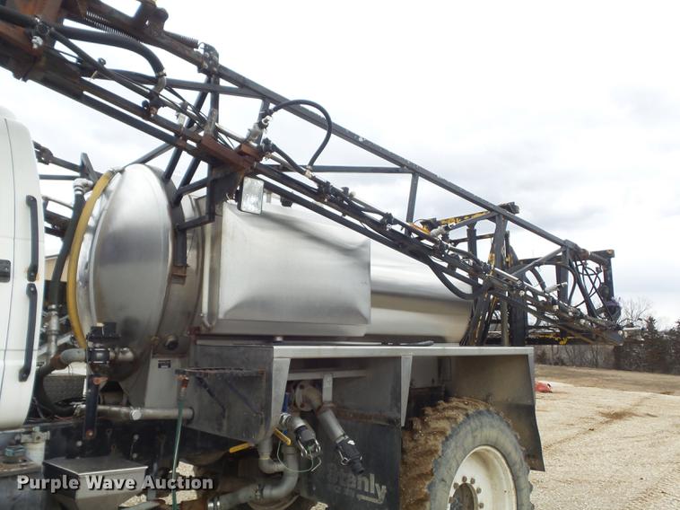 image for item DC7388 1997 GMC C7500 applicator truck