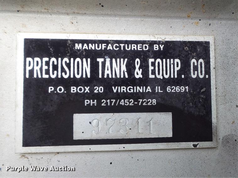 image for item DC7388 1997 GMC C7500 applicator truck