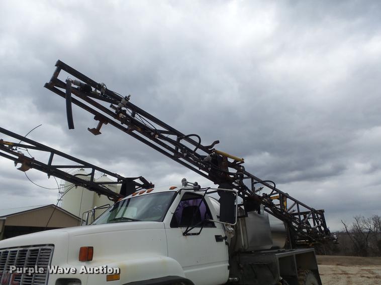 image for item DC7388 1997 GMC C7500 applicator truck