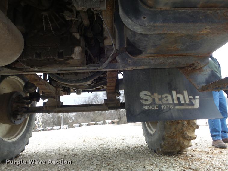 image for item DC7388 1997 GMC C7500 applicator truck