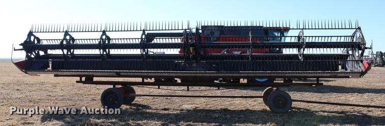 image for item DD8695 2005 Case IH 2062 flex draper head