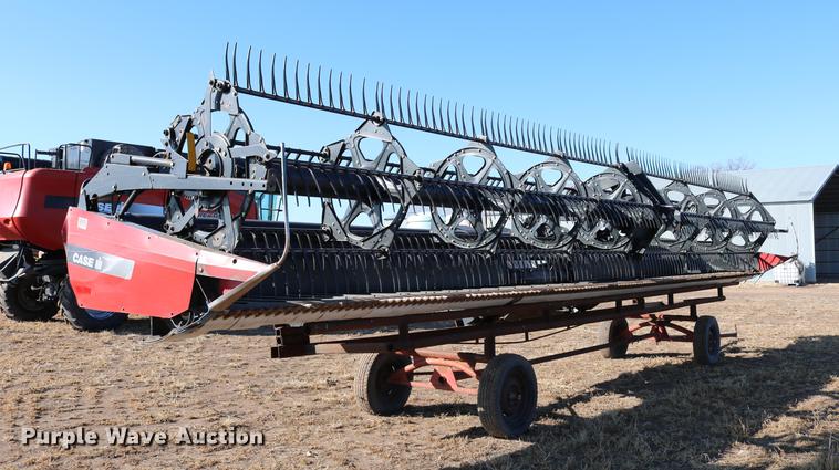 image for item DD8695 2005 Case IH 2062 flex draper head