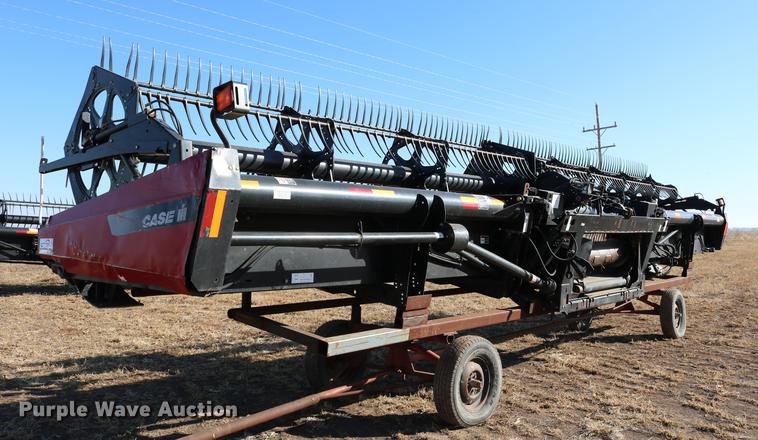 image for item DD8695 2005 Case IH 2062 flex draper head