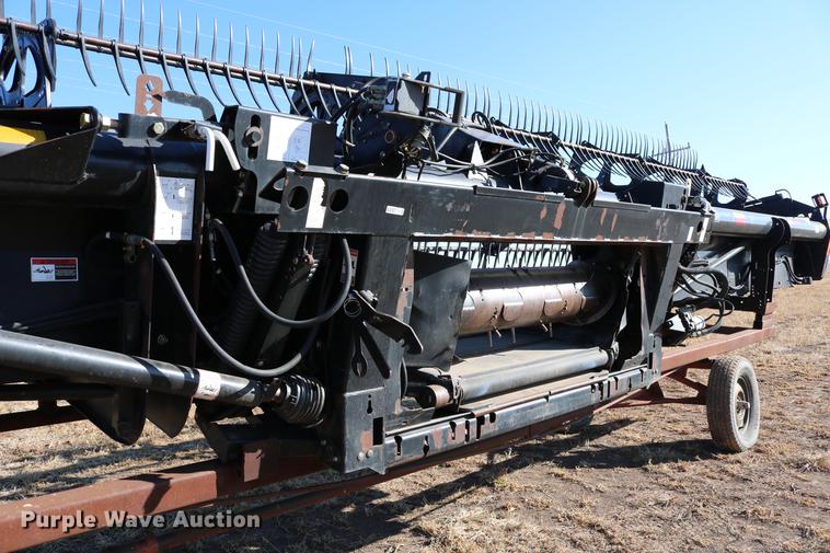 image for item DD8695 2005 Case IH 2062 flex draper head