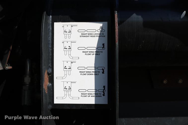 image for item DD8695 2005 Case IH 2062 flex draper head