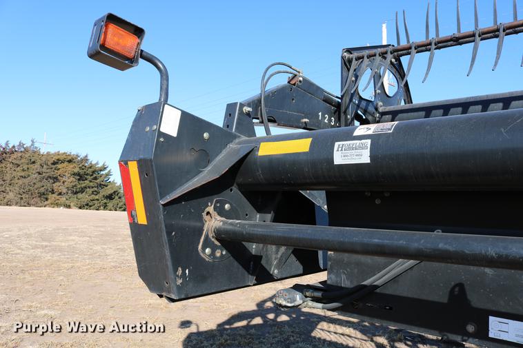 image for item DD8695 2005 Case IH 2062 flex draper head