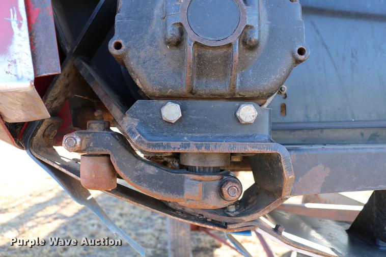 image for item DD8695 2005 Case IH 2062 flex draper head