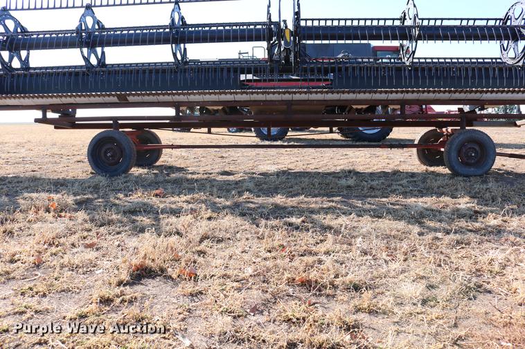 image for item DD8695 2005 Case IH 2062 flex draper head