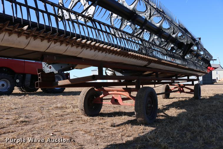 image for item DD8695 2005 Case IH 2062 flex draper head