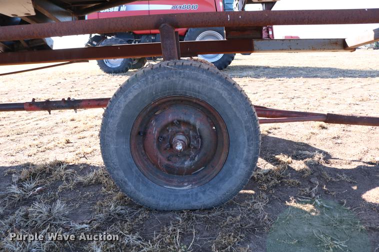 image for item DD8695 2005 Case IH 2062 flex draper head