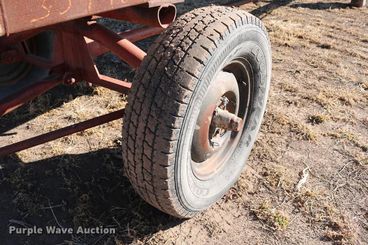 image for item DD8695 2005 Case IH 2062 flex draper head