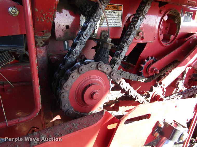 image for item DD8696 2013 Case IH RB564 round baler