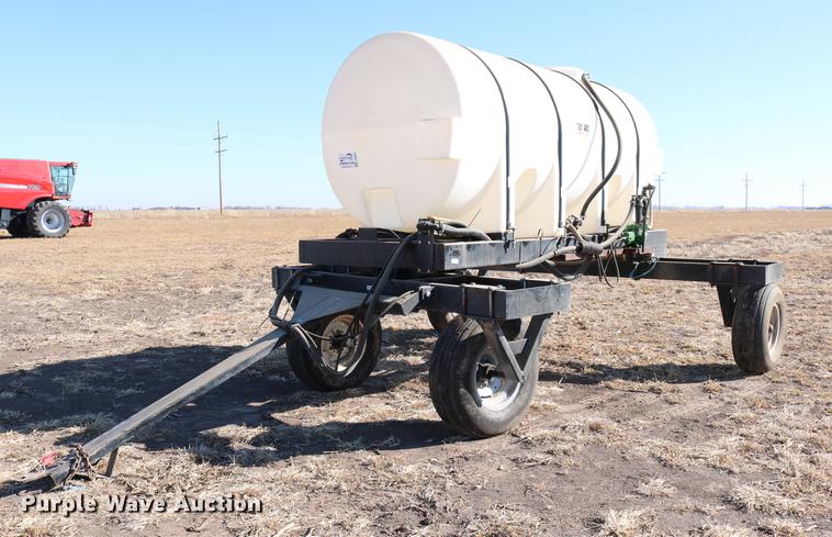 image for item DD8697 Wylie nurse tank trailer