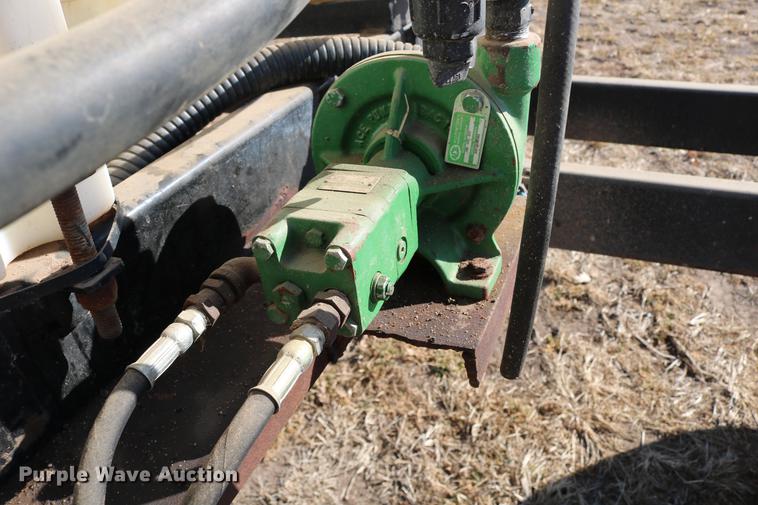 image for item DD8697 Wylie nurse tank trailer