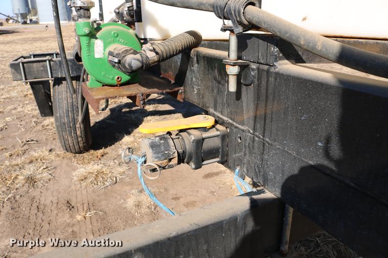 image for item DD8697 Wylie nurse tank trailer