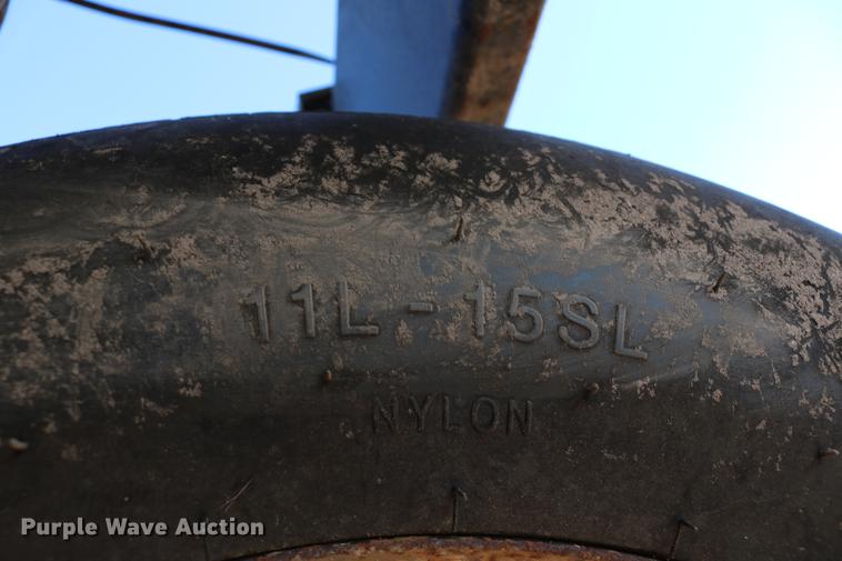 image for item DD8697 Wylie nurse tank trailer