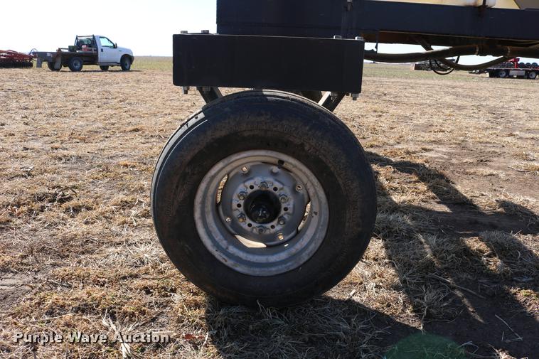 image for item DD8697 Wylie nurse tank trailer