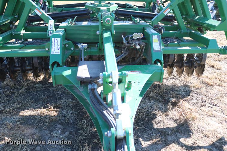 image for item DD8698 Great Plains 3500TM vertical tillage