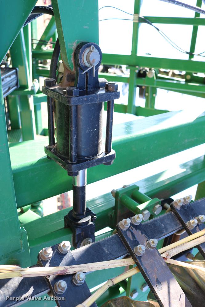 image for item DD8698 Great Plains 3500TM vertical tillage