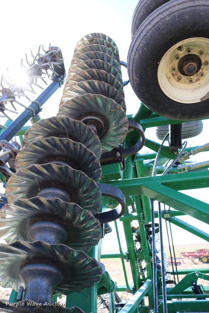 image for item DD8698 Great Plains 3500TM vertical tillage